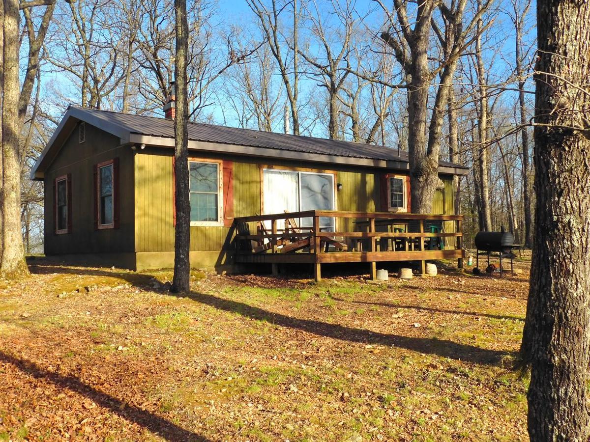 Rock Eddy Bluff Farm Cabins Dixon Exterior photo